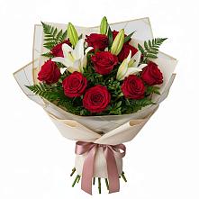 Букет цветов из:  Лилии и Розы в Беркакит