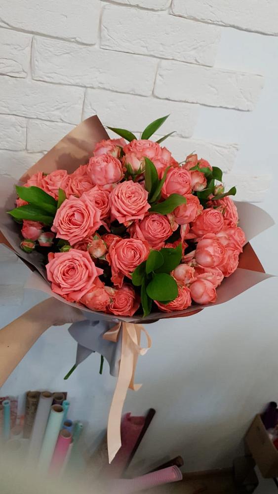 Букет цветов из: Розы в Беркакит