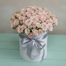 Цветочная композиция из Розы в шляпной коробке в Беркакит