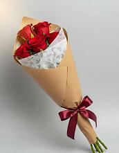 Букет цветов из:  Розы в Беркакит