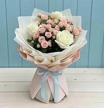 Букет цветов из:  Розы в Беркакит