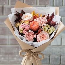 Букет цветов из:  Гвоздики, Хризантемы и Розы в Беркакит