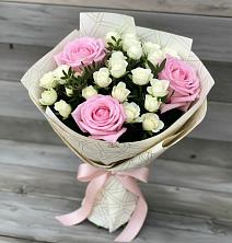 Букет цветов из:  Розы в Беркакит