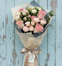 Букет цветов из:  Розы в Беркакит