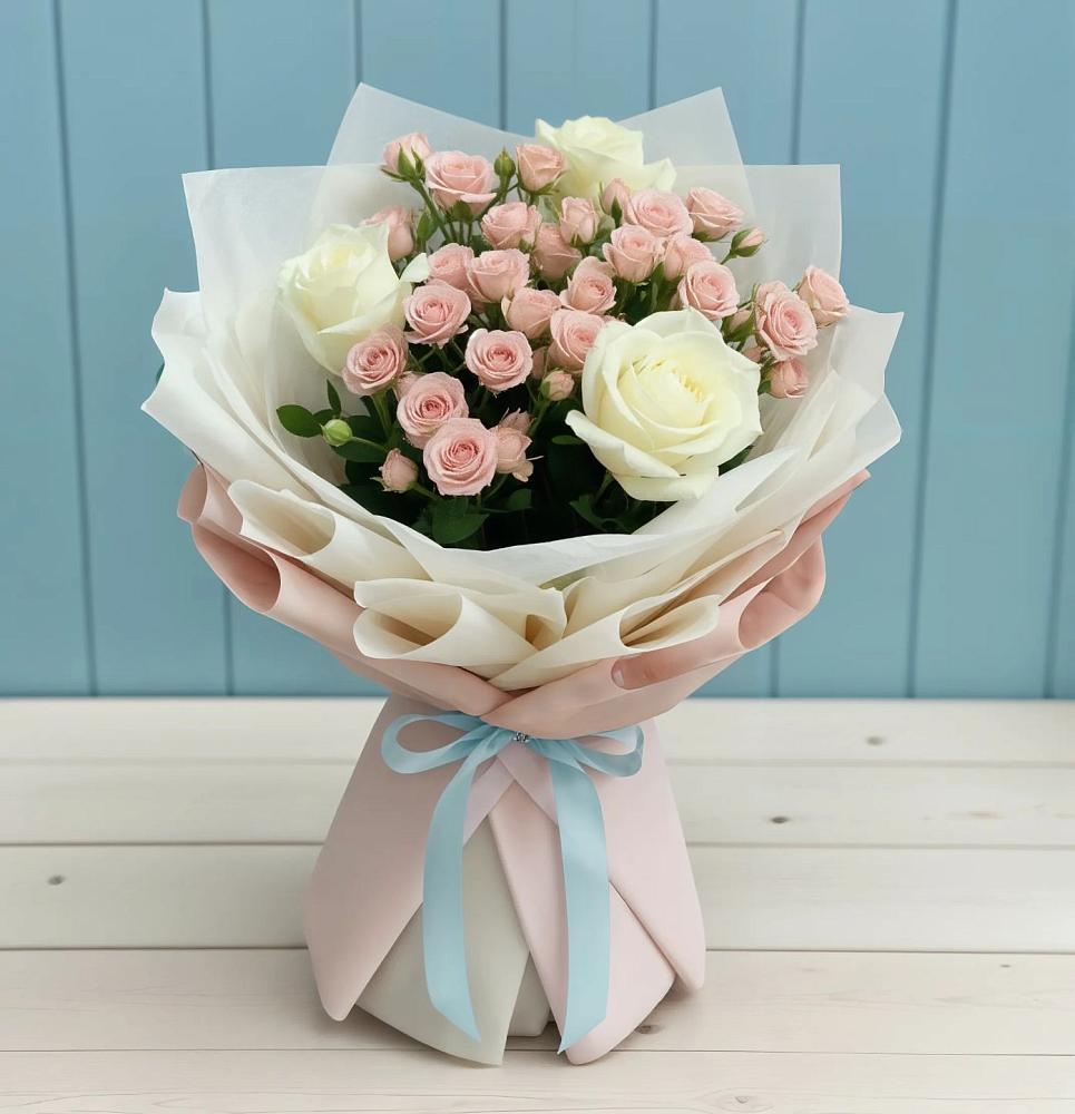 Букет цветов из: Розы в Беркакит